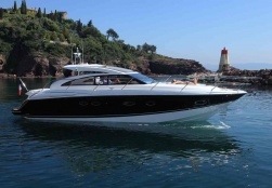 Location de bateau PRINCESS V53