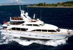 Location de yacht Benetti Tradition