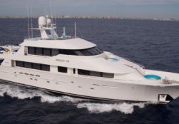 Location de yacht Benetti Tradition