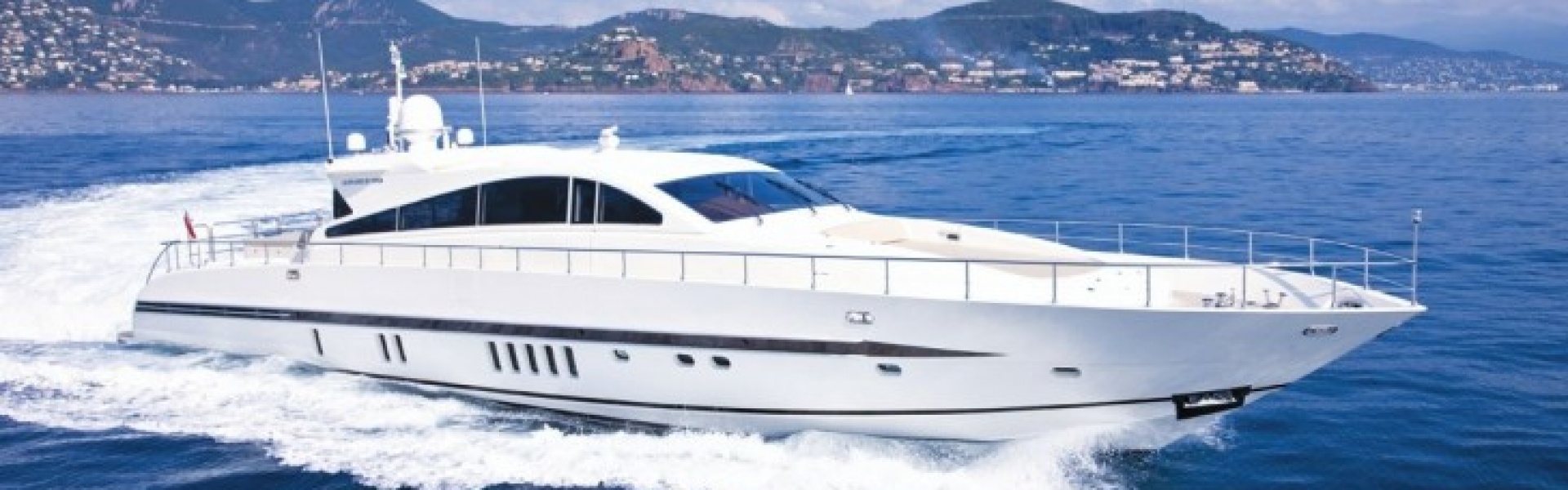 Yacht charter LEOPARD 27