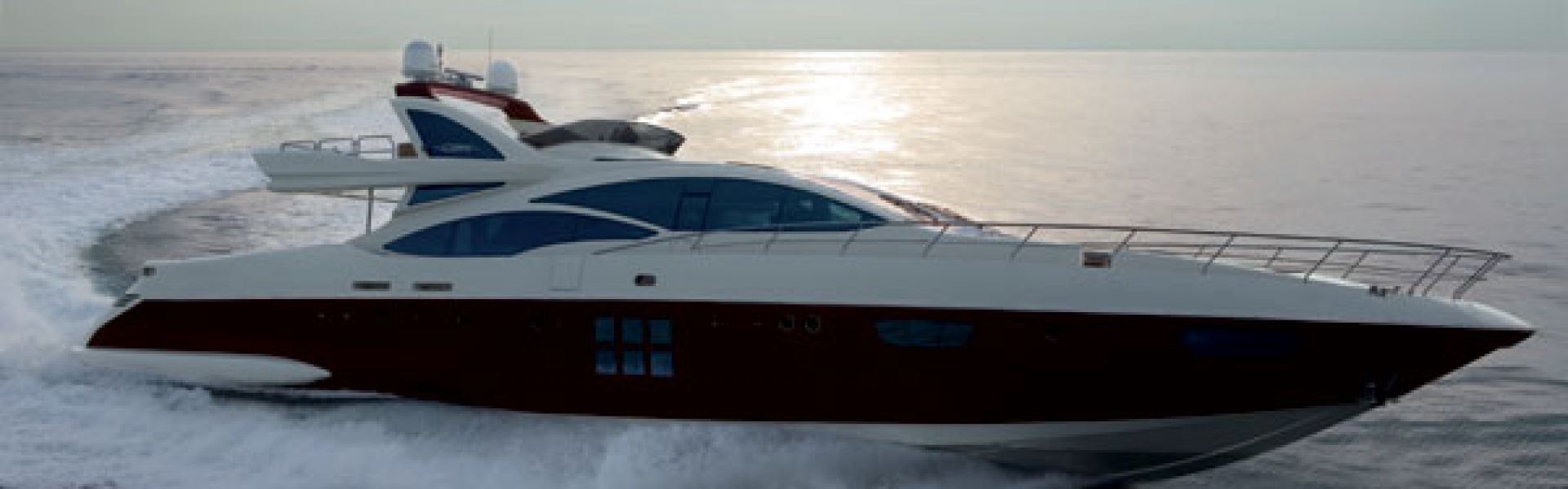 Location de yacht AZIMUT 103S