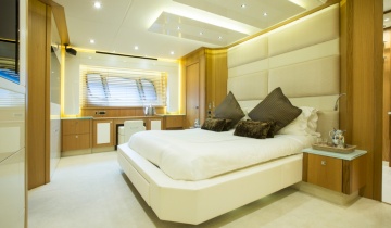 Open SUNSEEKER Predator 84 - Photo du bateau