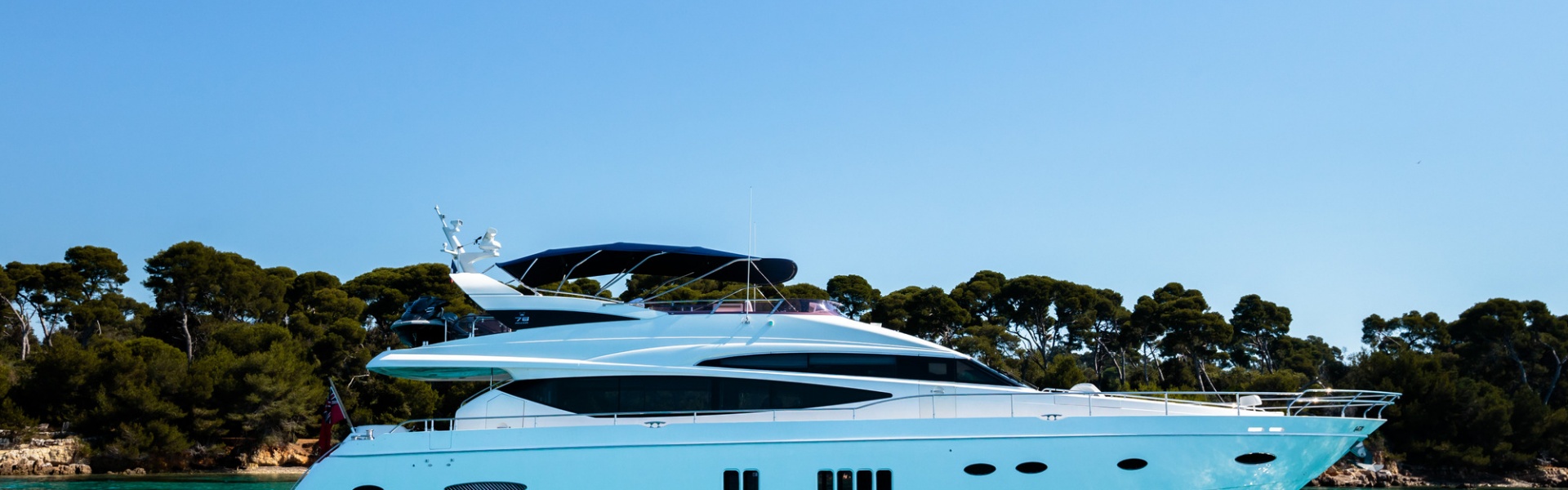 Yacht charter PRINCESS 78