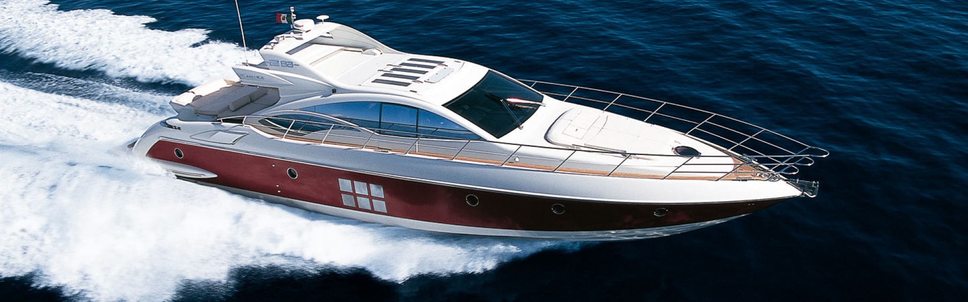 Boat charter AZIMUT 68S