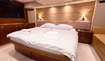 Flybridge PRNCESS 62 - Photo du bateau