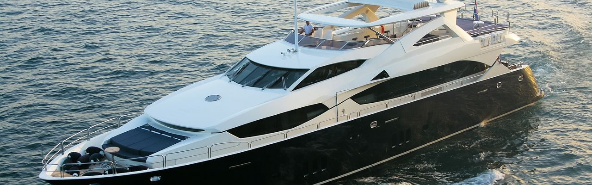 Location de yacht Sunseeker 34M