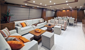 Flybridge FALCON 116 - Boat picture