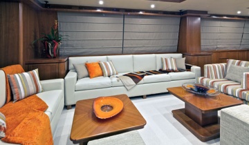 Flybridge FALCON 116 - Boat picture