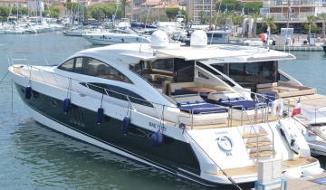 Louer un yacht Princess à Saint Tropez