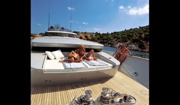 Flybridge CANTIERI DI PISA KINTARO - Boat picture