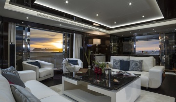 Flybridge SUNSEEKER PREDATOR 116 - Photo du bateau