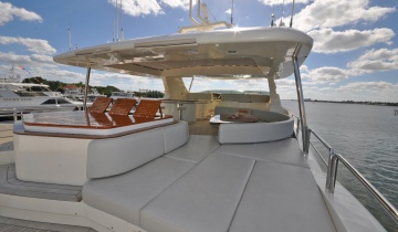 Flybridge AZIMUT 116 - Photo du bateau