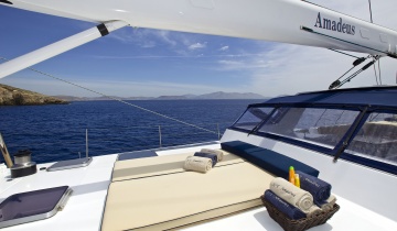 Sailboat Dynamique Yachts 33.50M - Boat picture