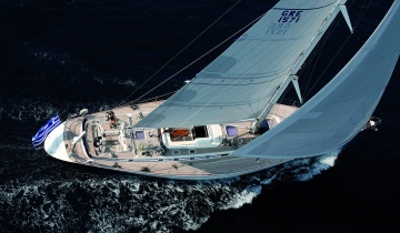 Sailboat charter Nautor's Swan CALLISTO