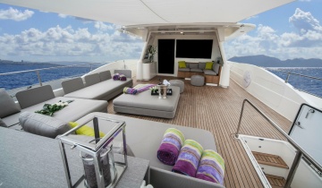 Flybridge FERRETTI Custom Line Navetta 26M - Photo du bateau