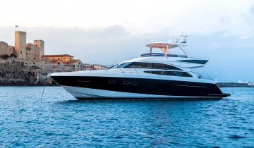 Flybridge PRINCESS 64 - Photo du bateau