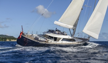 Sailboat charter Oyster 38M