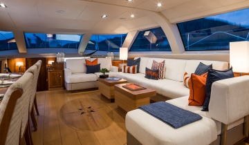 Voilier Oyster 38M - Photo du bateau