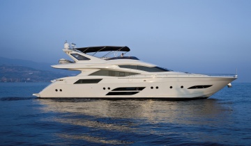 Location de yacht Dominator 780