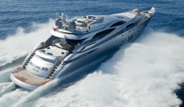 Location de yacht Pershing 115