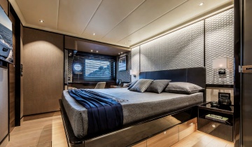 Flybridge Absolute Navetta 73 - Boat picture