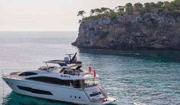 Flybridge Sunseeker 86 - Boat picture