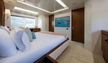 Flybridge Sunseeker 86 - Boat picture