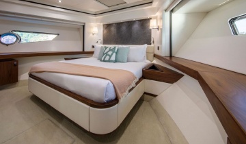 Flybridge Sunseeker 86 - Boat picture